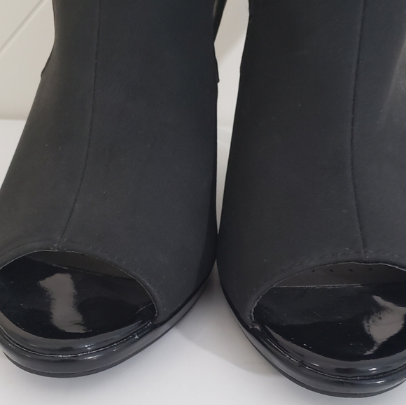 LIFESTRIDE Black Peep Toe Heels Women's Size 6.5 Shoes - Picture 7 of 12